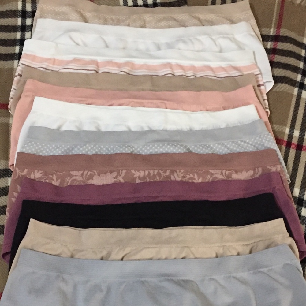 12 Hipster Seamless Panties size M